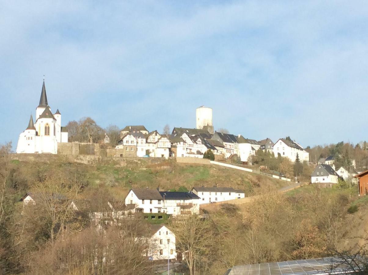 Gastehaus Im Tal 18 Hotel Hellenthal Eksteriør billede